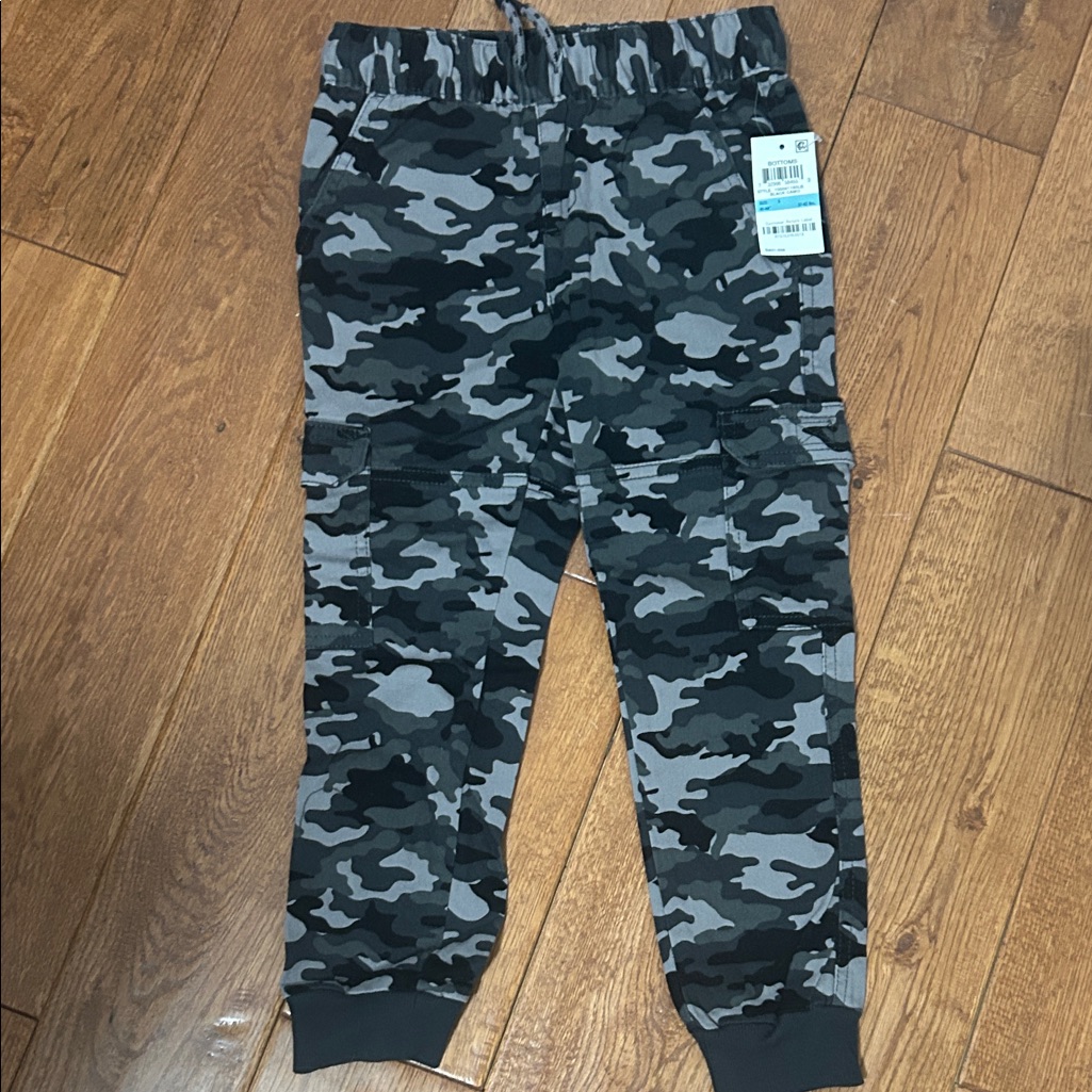 Brand New Boys Epic Threads Black And Gray Camouflage Joggers